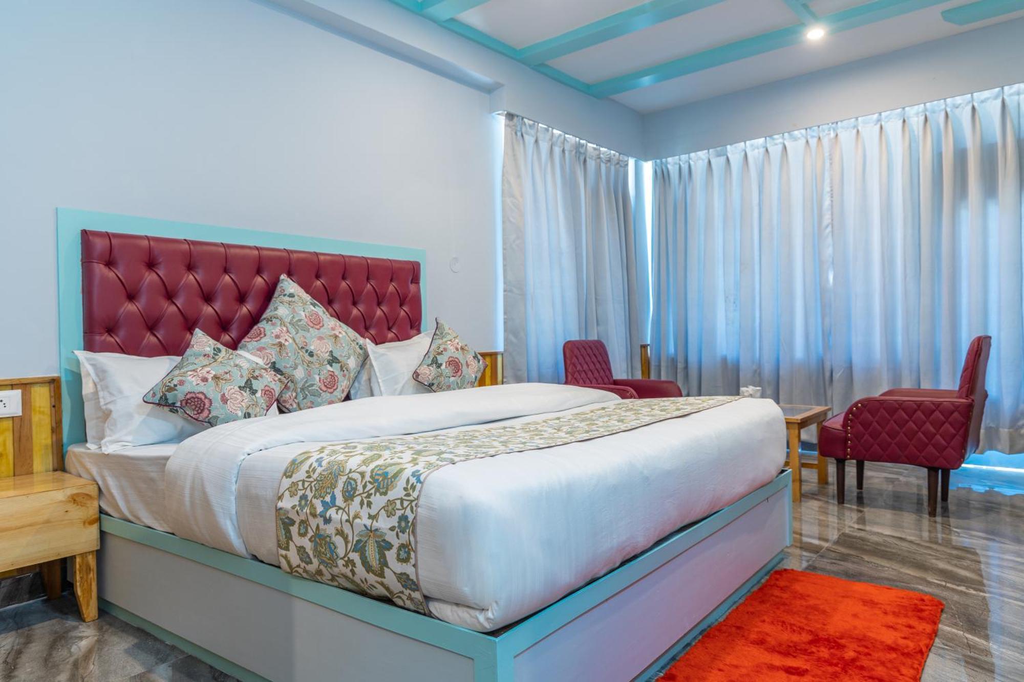 Hotel Apple Flower Manāli Kültér fotó